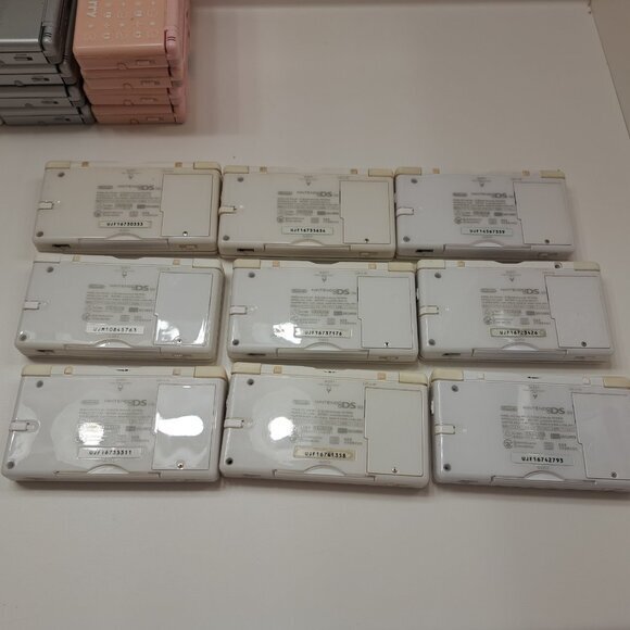 Authentic Nintendo DS Lite Console With Charger Final Fantasy XII Revenant Wings - Picture 2 of 4